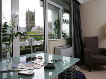 A view of Lincoln Cathedral from one of the rooms at Lincoln Hotel