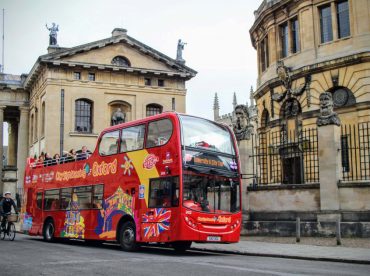 City sightseeing bus tour of oxford